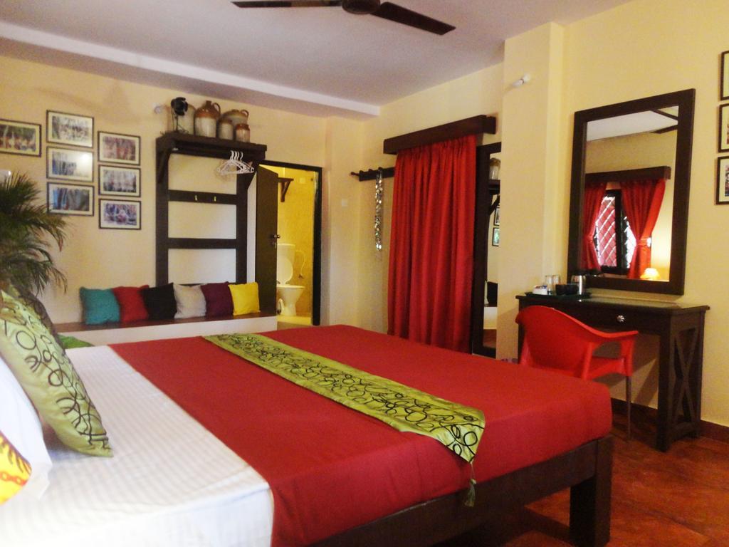 The Yuppi Hippi Hideout Hotel Anjuna Room photo