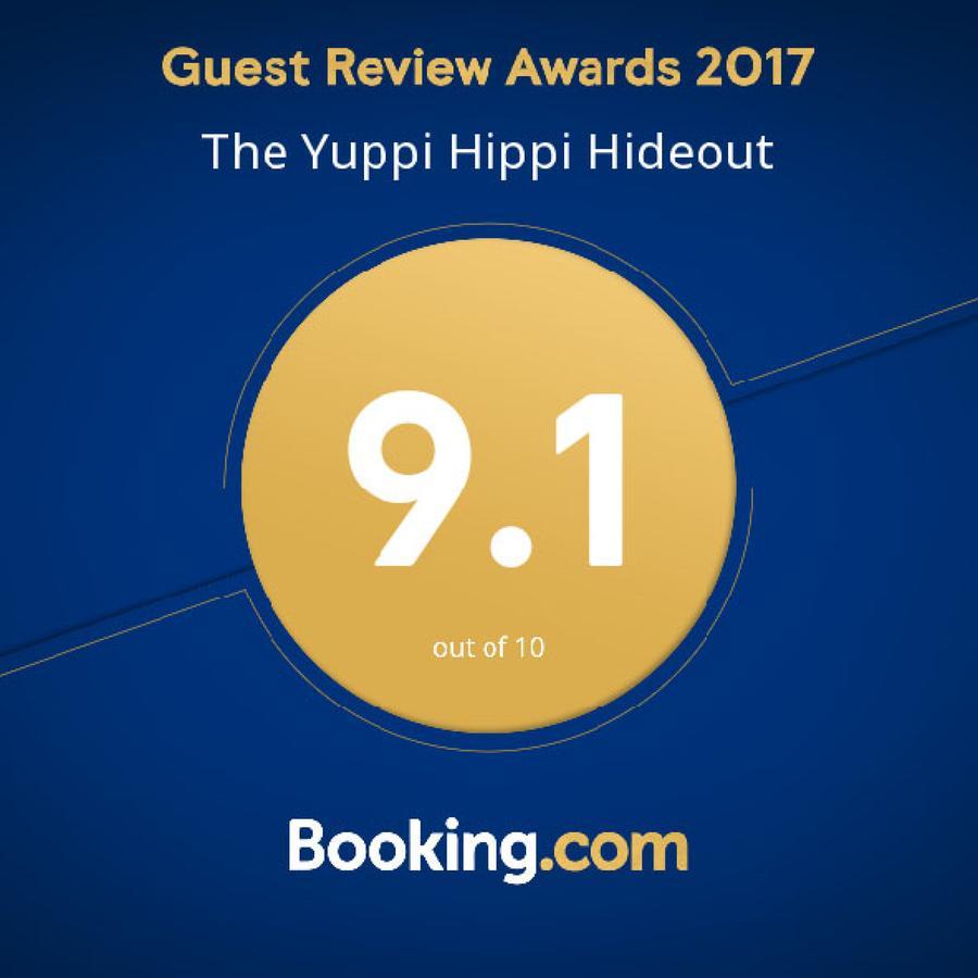 The Yuppi Hippi Hideout Hotel Anjuna Exterior photo